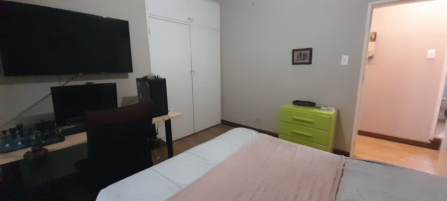 4 Bedroom Property for Sale in Wilkoppies North West